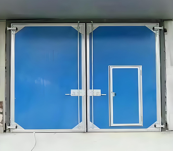 临泽工业平开门