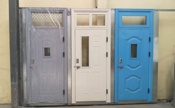 临泽学校教室门